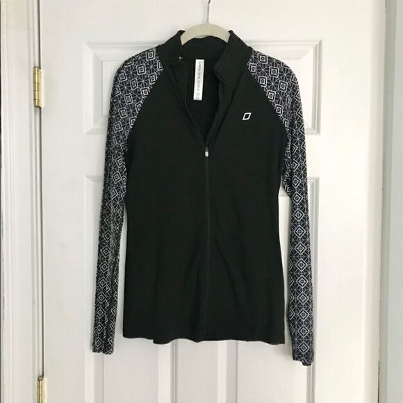 euc Lorna Jane Active Vista Print Zip Up Jacket in Black & White Size Medium - Picture 2 of 7